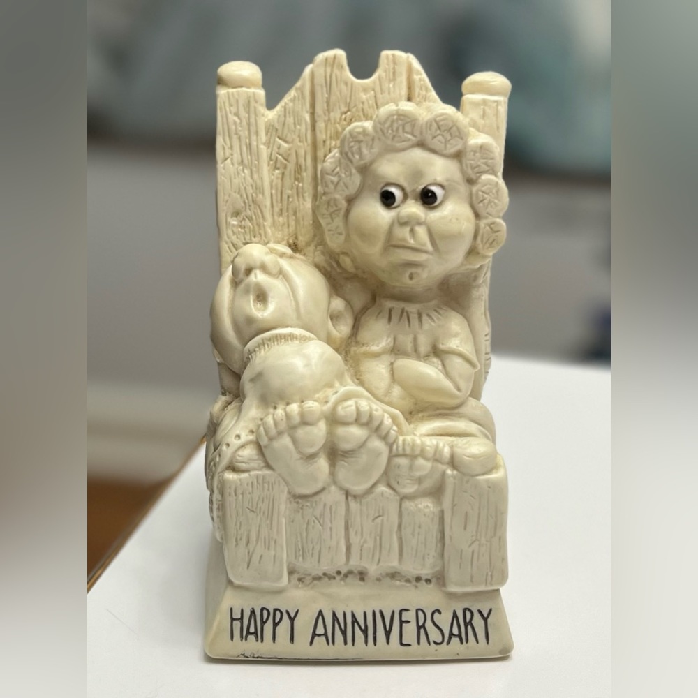 W & R Berries Co 1974 Sillisculpts Happy Anniversary No. 9113